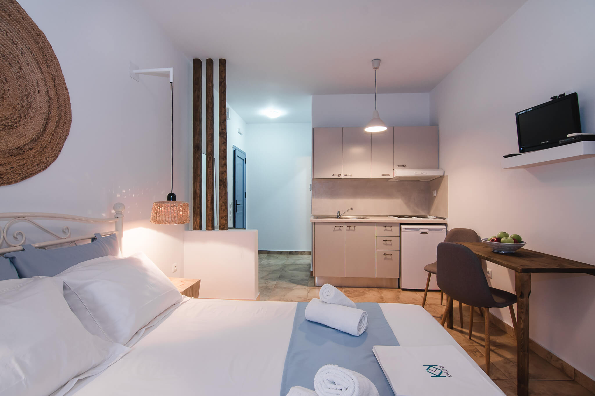 kallisti-skyros-deluxe-apartments-19