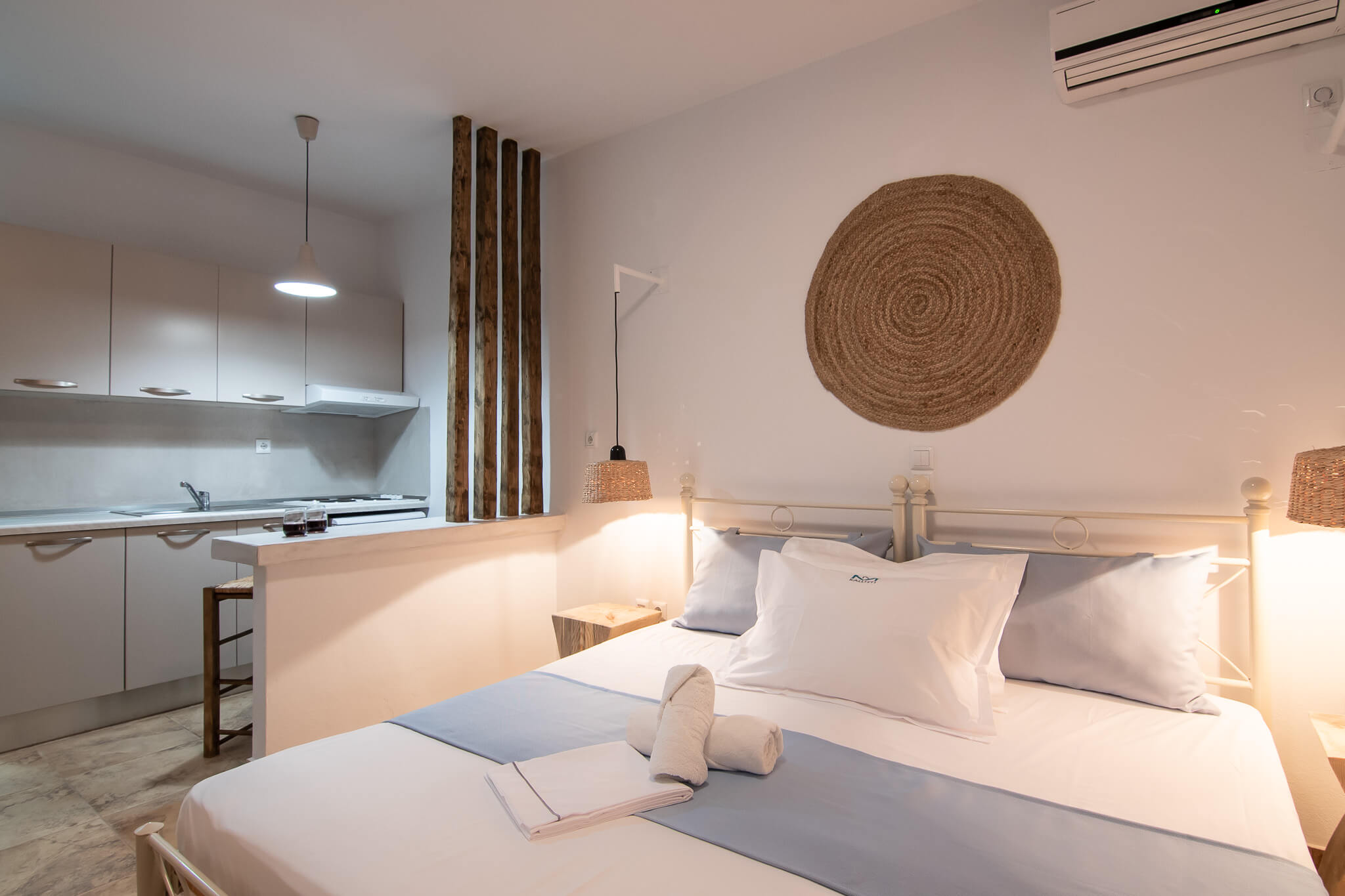 kallisti-skyros-deluxe-apartments-30